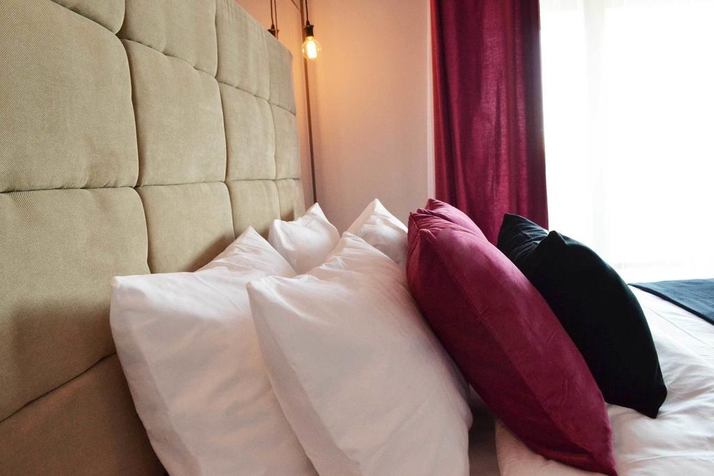 Jn Boutique Apartments Bukarest Szoba fotó
