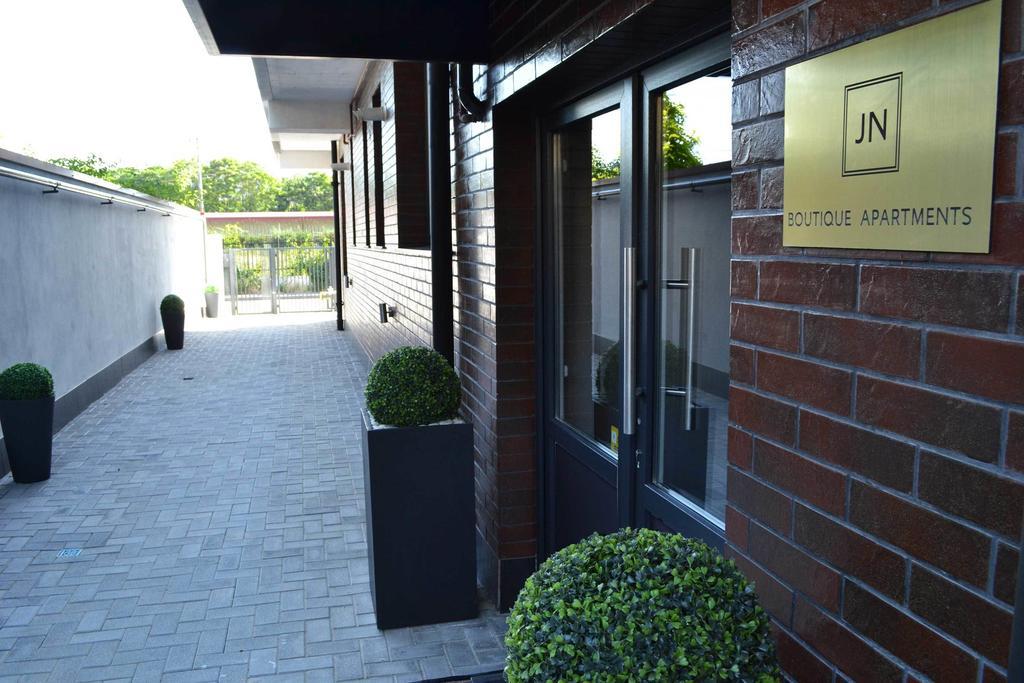 Jn Boutique Apartments Bukarest Kültér fotó